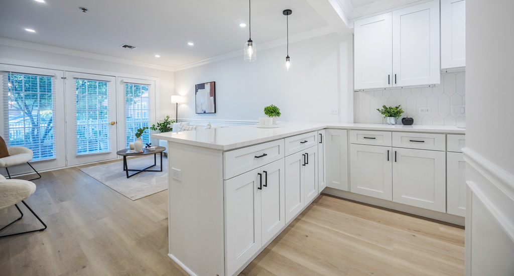 Laurel Circle Bridgewater | Apartment Kitchen 03