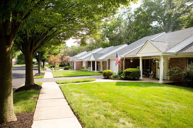 Villa Living at Laurel Circle