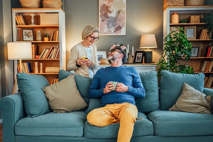 Top Tips for Decorating a Senior Living Apartment